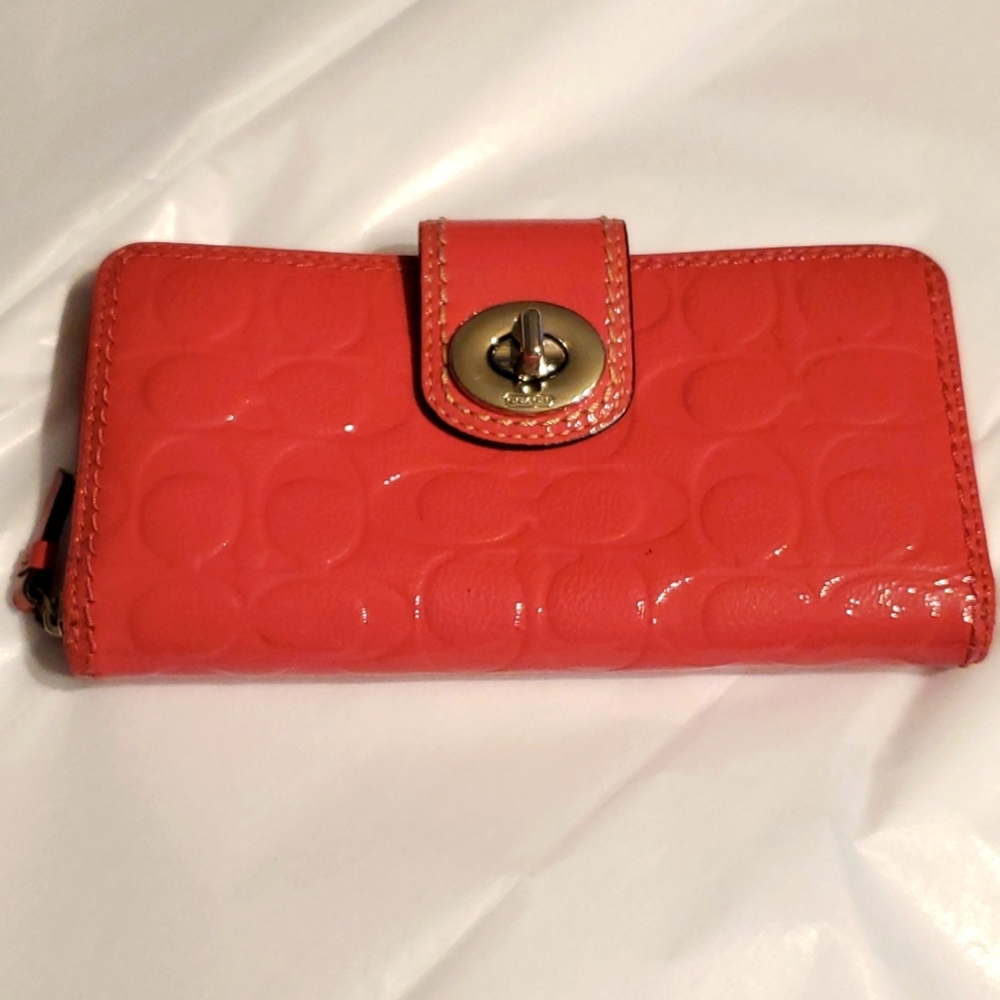 Coach Pink Leather Wallet Good Condition